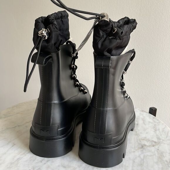 Marc Fisher Freely Waterproof Lace Up Boots, Black Size 9, NWT, NWOB - Picture 10 of 10